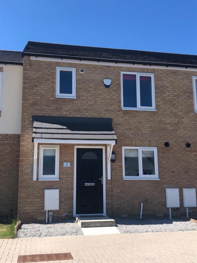 Barber House, Hoyland With Two Allocated Parking Spaces Exterior photo